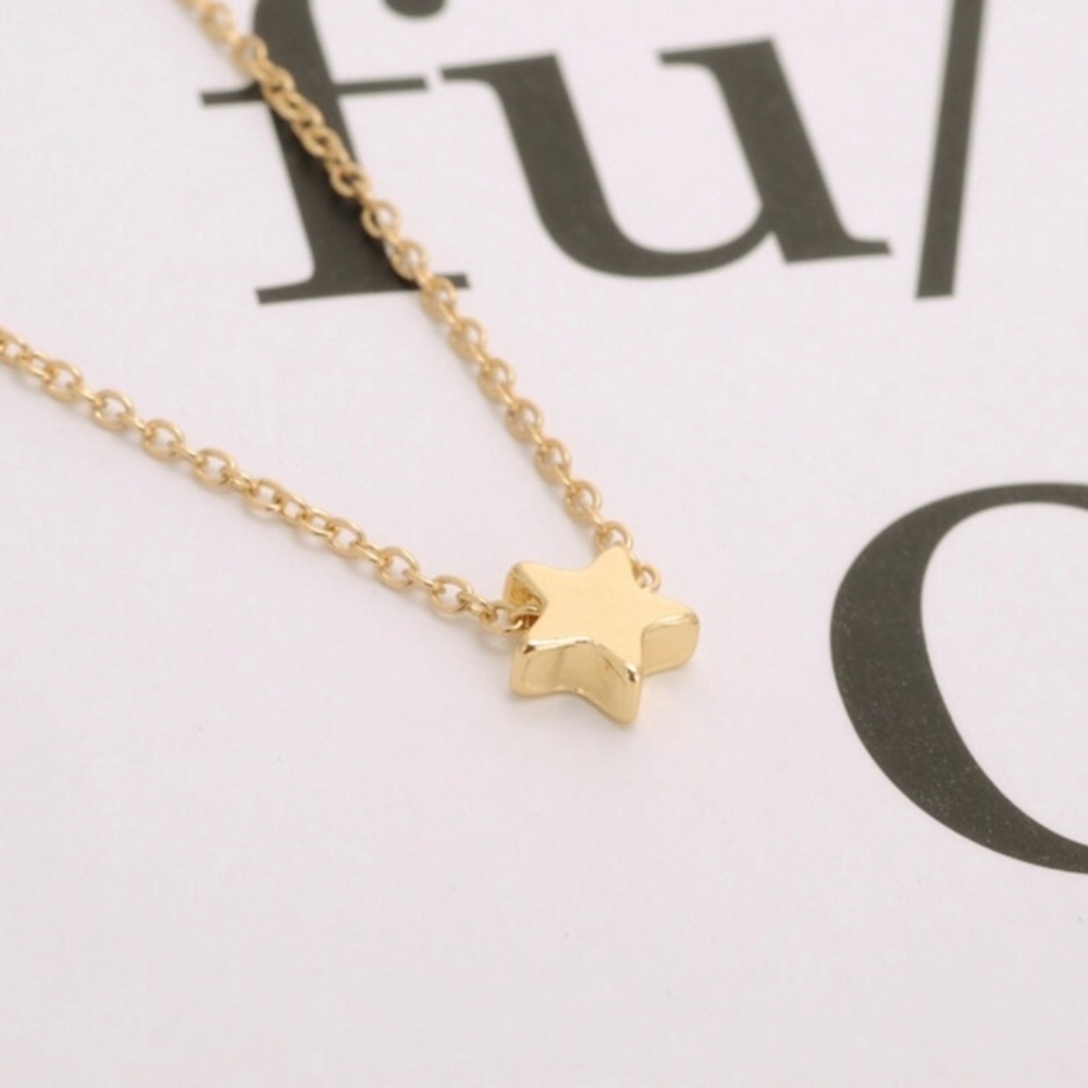 tiny gold star dainty necklace